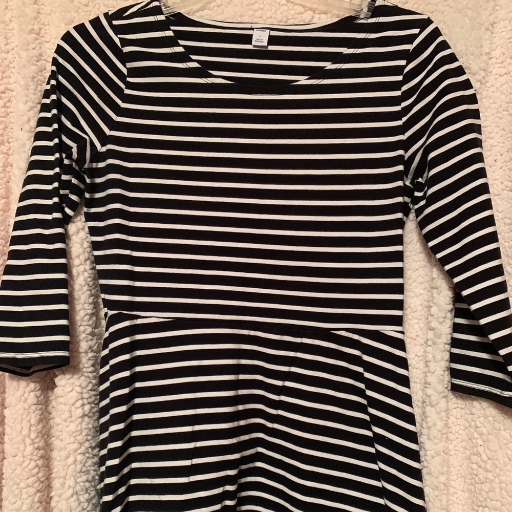 Black and white pinstripe knee length 3/4 dress